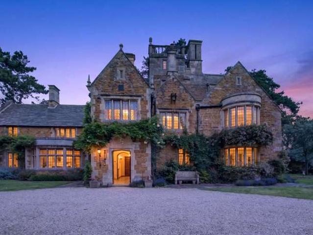 Farm for sale in Evershot, Oxfordshire
