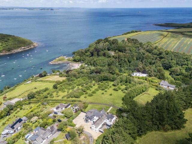 House for sale in Flushing, Cornwall