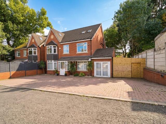 House for sale in Wake Green, Birmingham