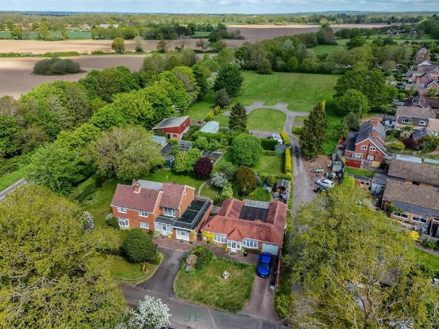 House for sale in Wroxall, Green Close