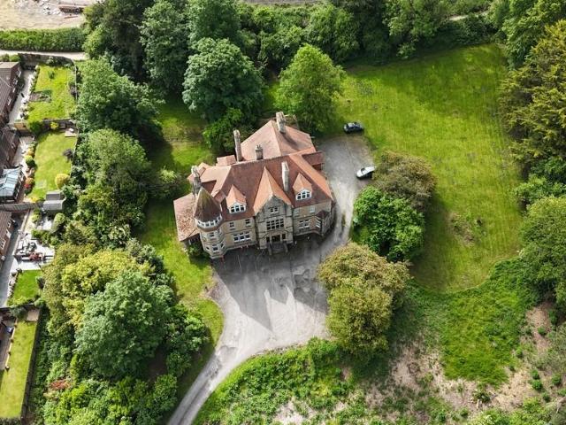 House for sale in Leighton Park, Westbury