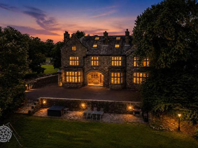 House for sale in Lee Bank, Greater Manchester
