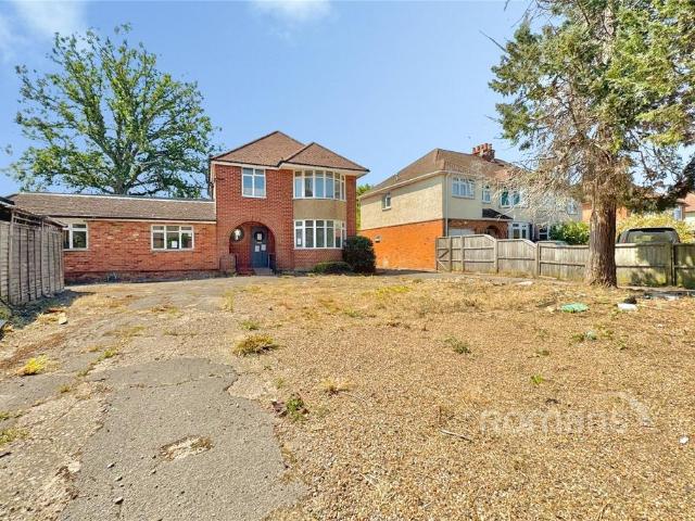 House for sale in Little Sandhurst