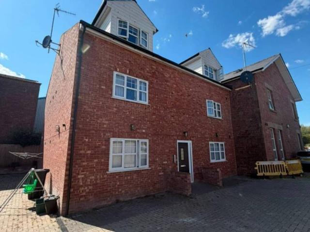 House for sale in Denecroft, Bromsberrow Heath