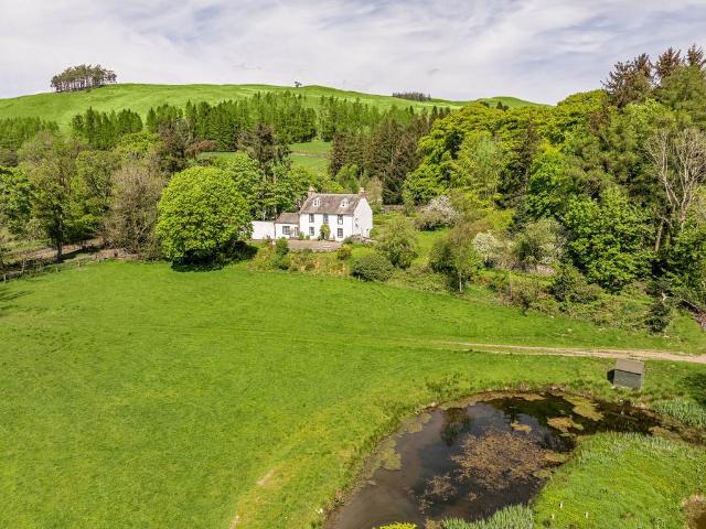 House for sale in Moniaive, Scotland