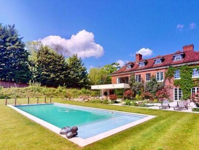 House for sale in Radlett, Hertsmere