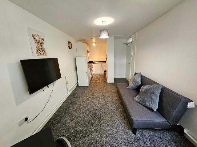 House for rent in Oak Hill Park, Liverpool
