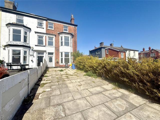 House for sale in Southport, Sefton