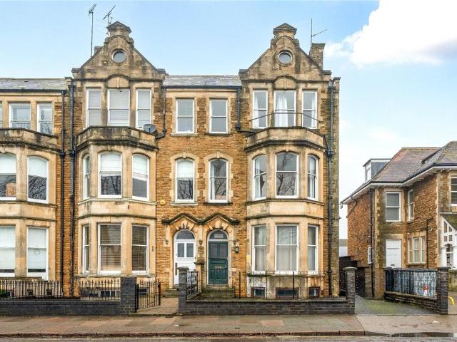 House for sale in Semilong, Northampton