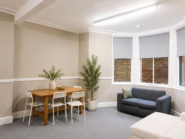 Apartment for rent in Hillhead, Scotland