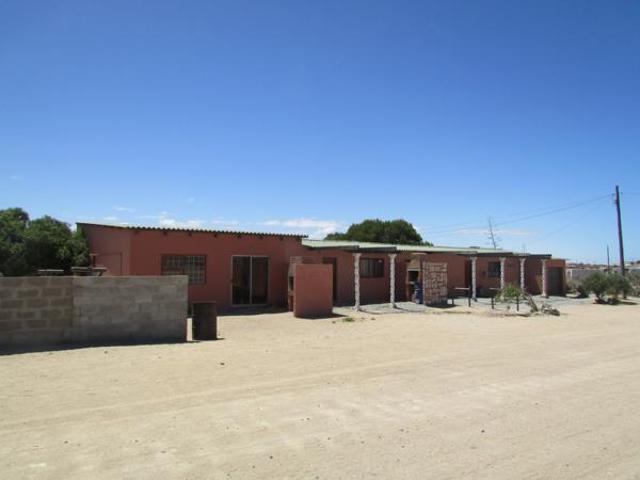Flat for sale in Port Nolloth, Northern Cape