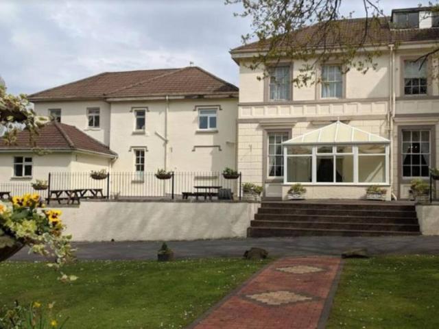 House for rent in Clydach, Wales