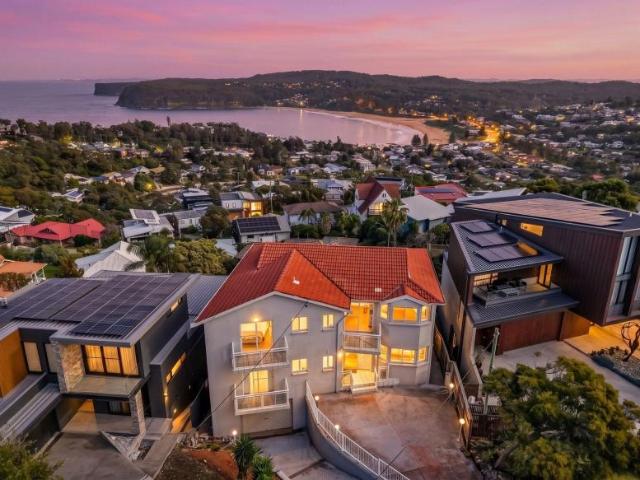 House for sale in Copacabana, Gosford