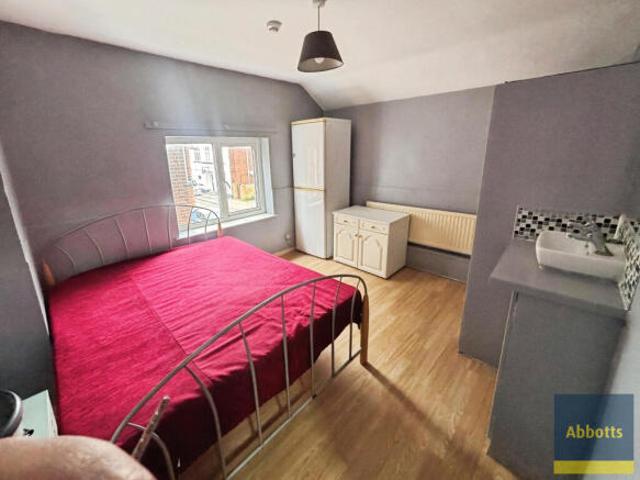 House for rent in Key Street, Suffolk