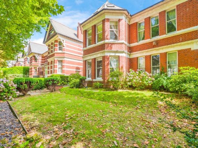 House for sale in Penylan, Falcon Lodge