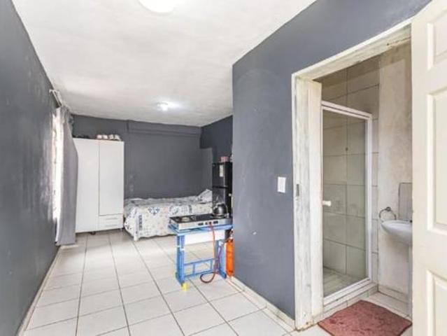 House for sale in West Rand Garden estates, Westonaria Local Municipality