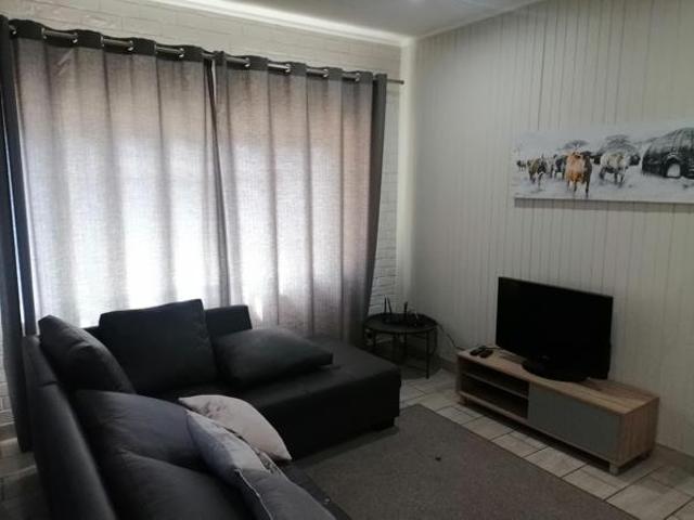 House for rent in Waterkloof, Gauteng