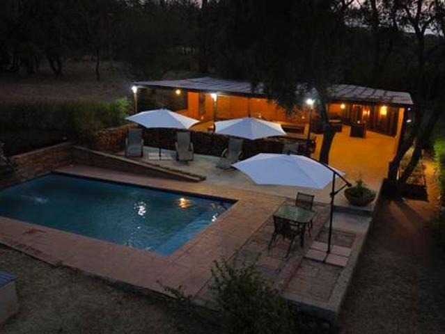 House for rent in North West