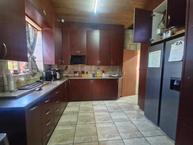 House for sale in Kgalagadi, Northern Cape