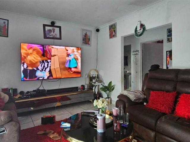 House for sale in Mount Moreland, Kwazulu-natal