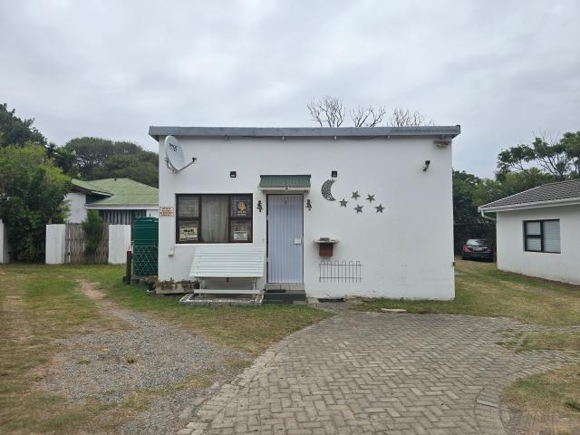 House for sale in Bushmans River Mouth, Eastern Cape