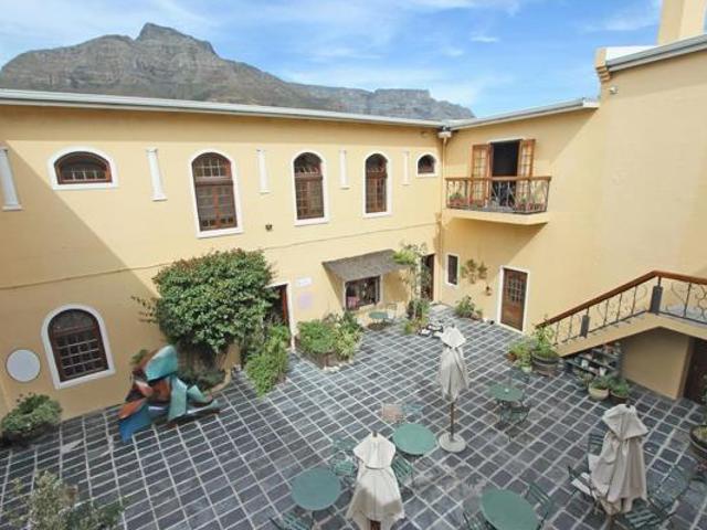 House for sale in Cape Town, Western Cape