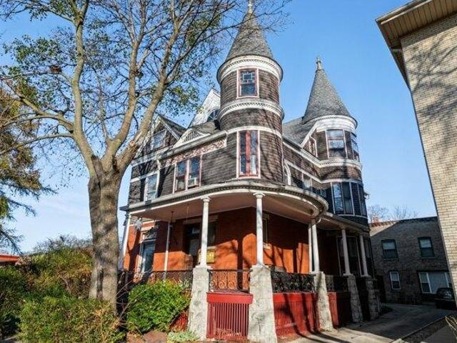 House for sale in Oak Park, Illinois