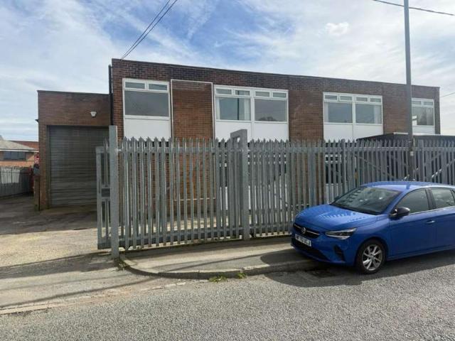 Property for rent in Durkar, West Yorkshire