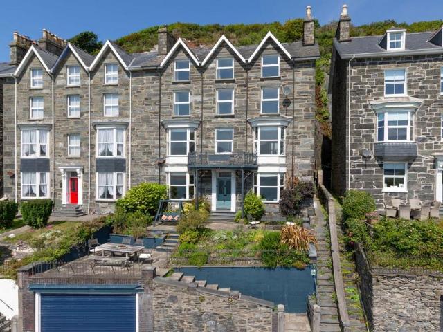 House for sale in Barmouth