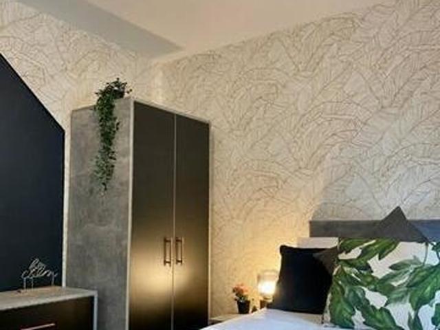 House for sale in East Midlands