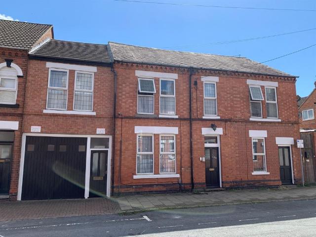 House for sale in Elmfield, Leicestershire