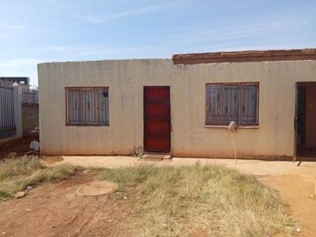 House for sale in Waterkloof, Gauteng
