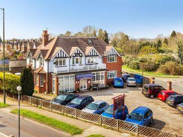 House for sale in Red Hill, Surrey