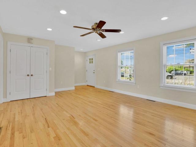 Townhouse for rent in Hampden, Massachusetts