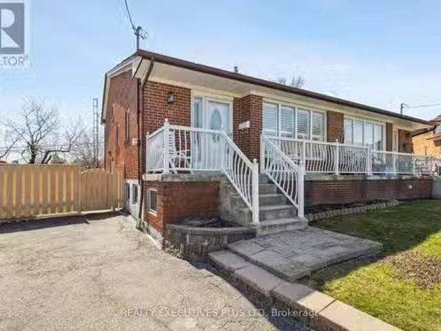 House for sale in Woburn, Ontario