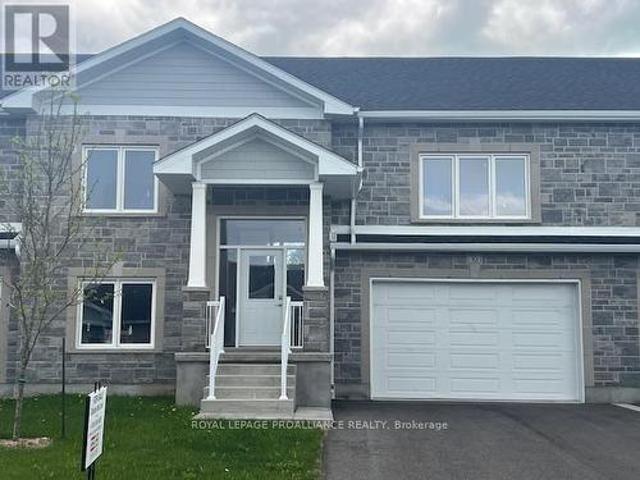 House for sale in Brockville, Ontario