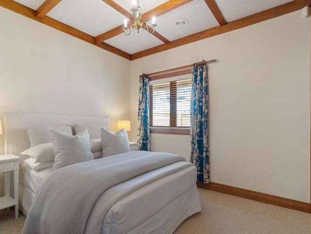 House for sale in Bayswater