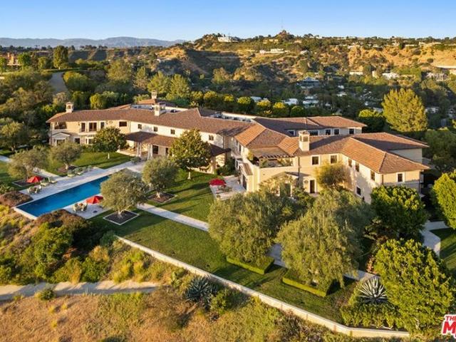 House for sale in Beverly Hills, Los Angeles County