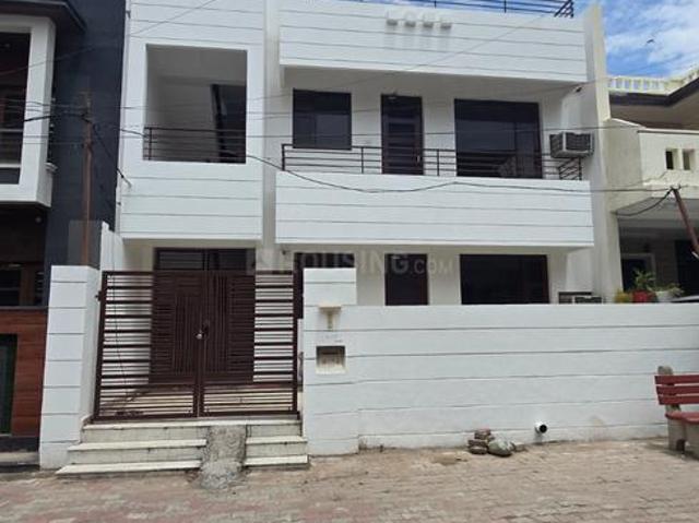 House for sale in Zirakpur, Punjab
