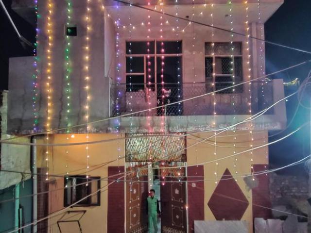 House for sale in Deri
