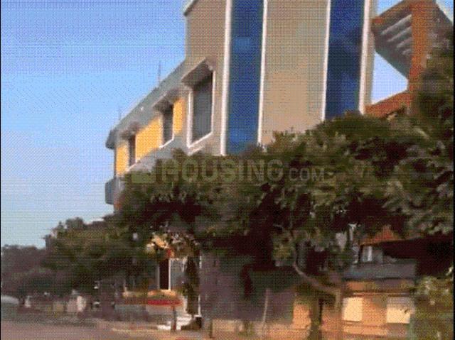 House for sale in Hariana