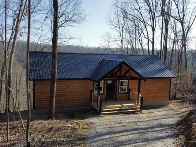 House for sale in Zoe, Kentucky