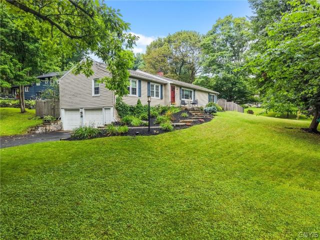House for sale in Village of Fayetteville, Town of Manlius