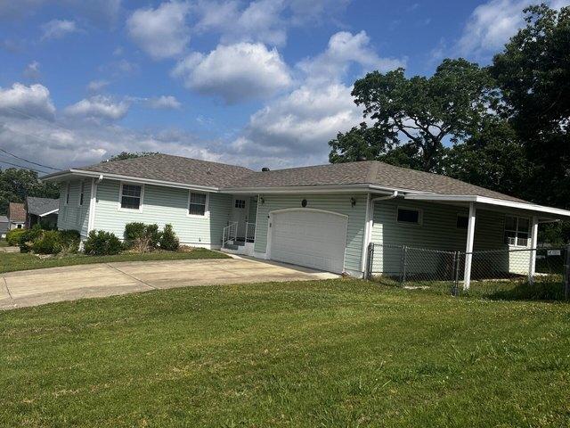 House for sale in Stone, Missouri