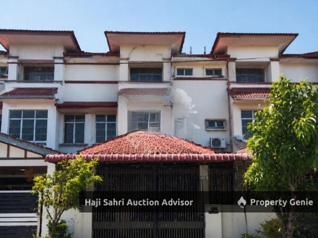Terraced House for rent in Wellesley, Penang