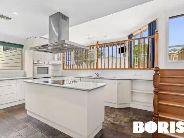 House for rent in Kambah, Australian Capital Territory