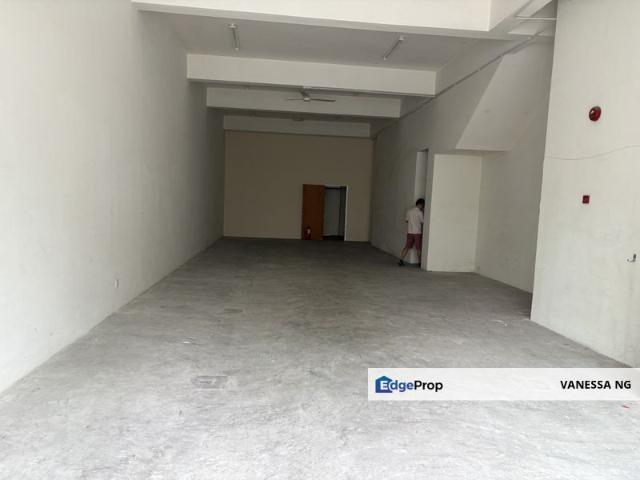 Shop for rent in Petaling, Damansara Damai
