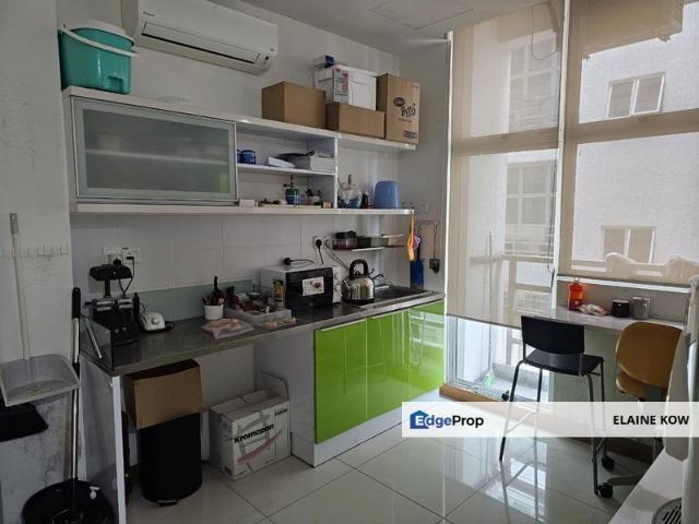 Shop for sale in Petaling, Damansara Damai