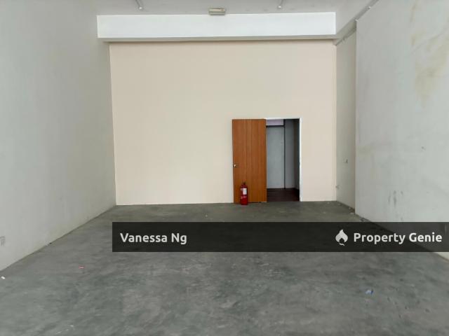 Shop for rent in Petaling, Damansara Damai