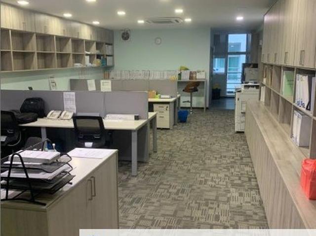 Shop for rent in Petaling, Damansara Damai